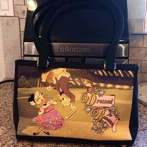 Disney Park Resort Dressed For Romance Daisy and Donald Duck Beaded Purse